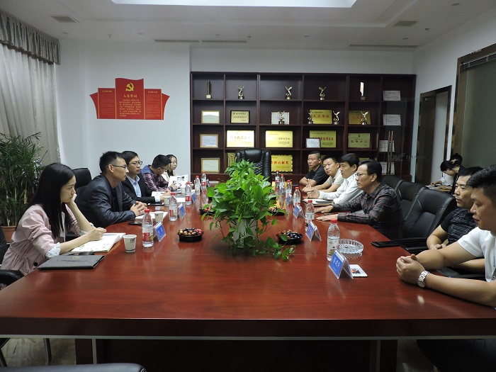 熱烈歡迎恒大、聯(lián)東集團(tuán)領(lǐng)導(dǎo)蒞臨我司考察指導(dǎo)工作